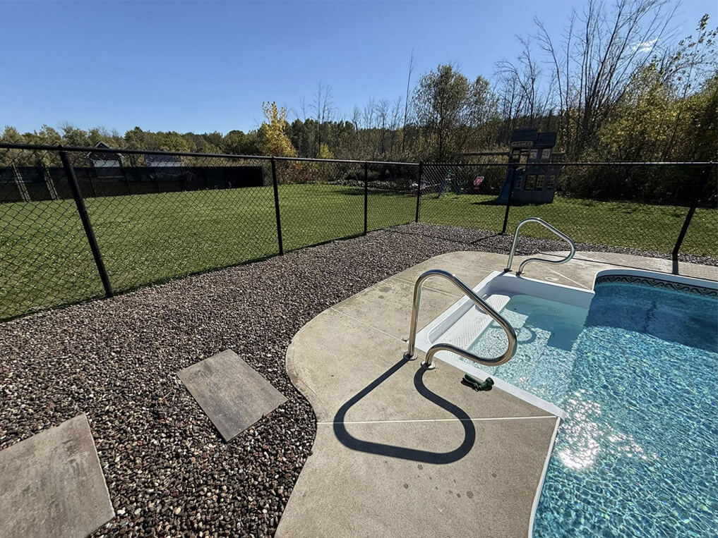 Gravel ground around pool